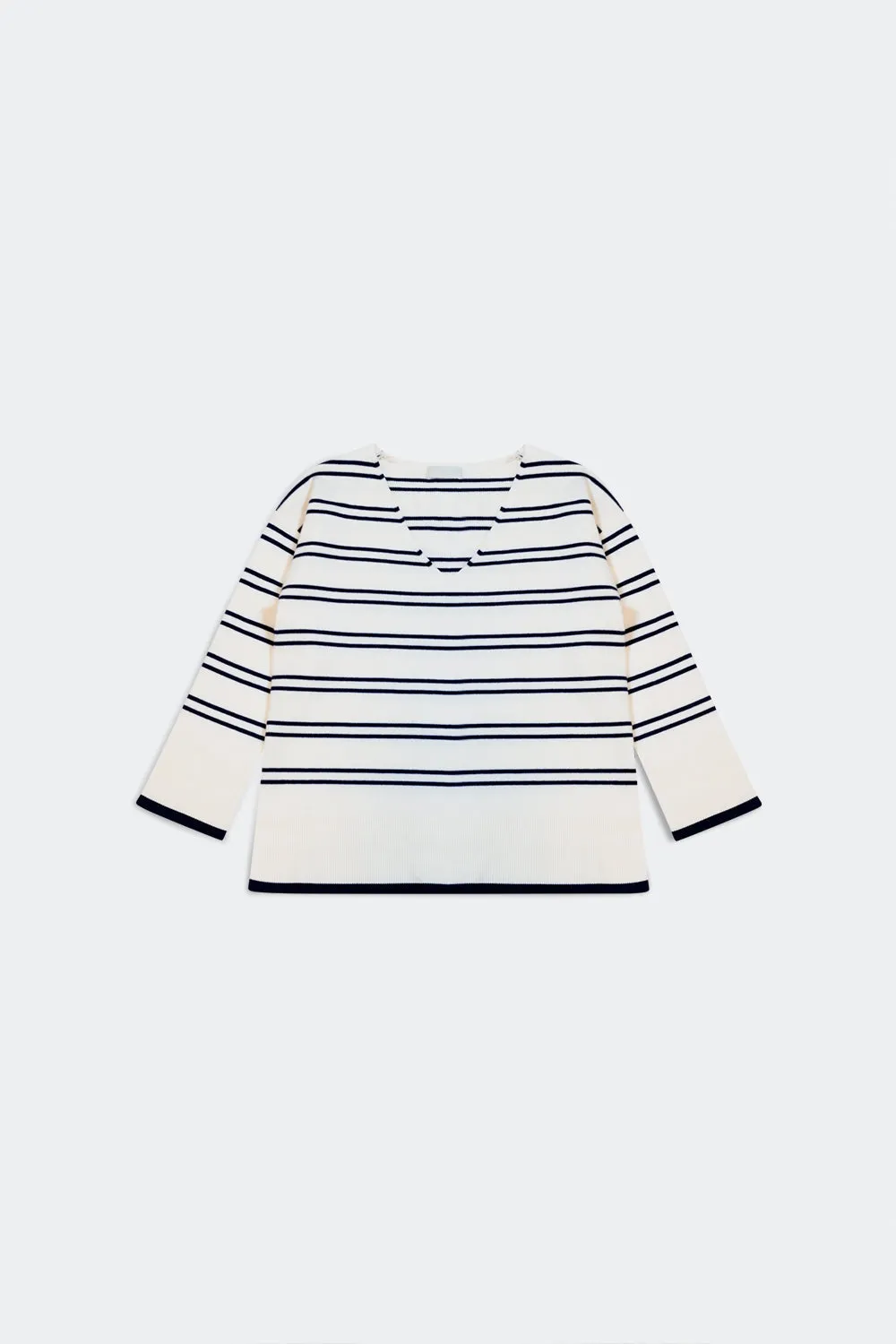 Sweater in White With Navy Stripe