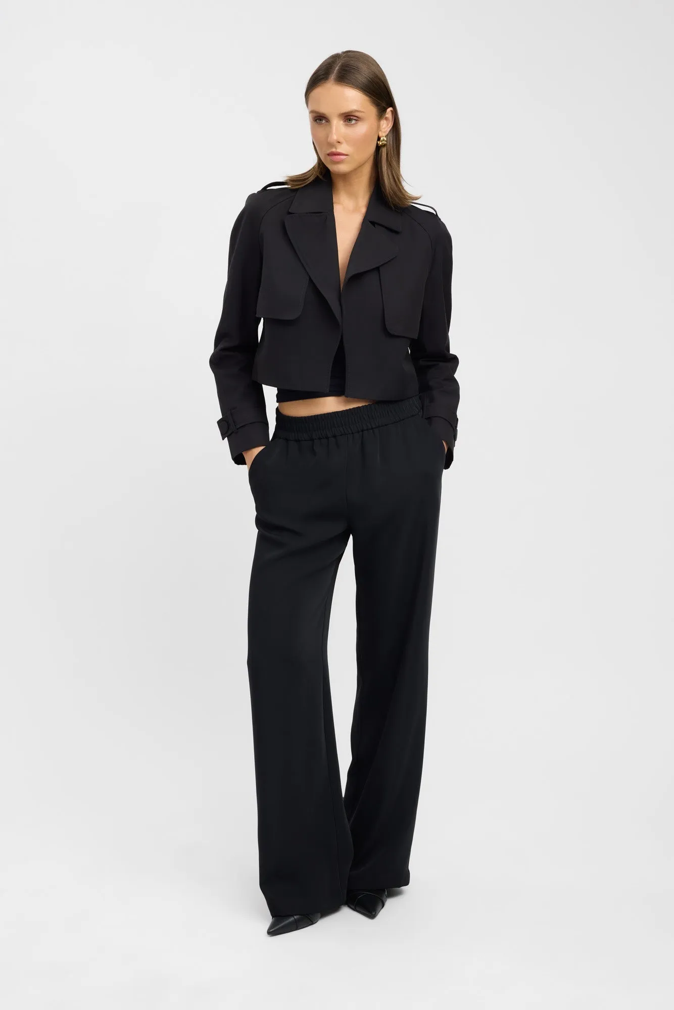 Willa Cropped Trench